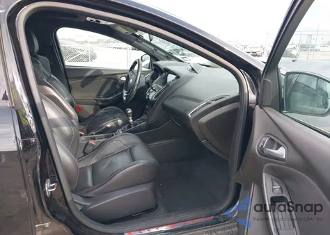 2016 Ford Focus St from USA, damaged, VIN 1FADP3L91GL305787